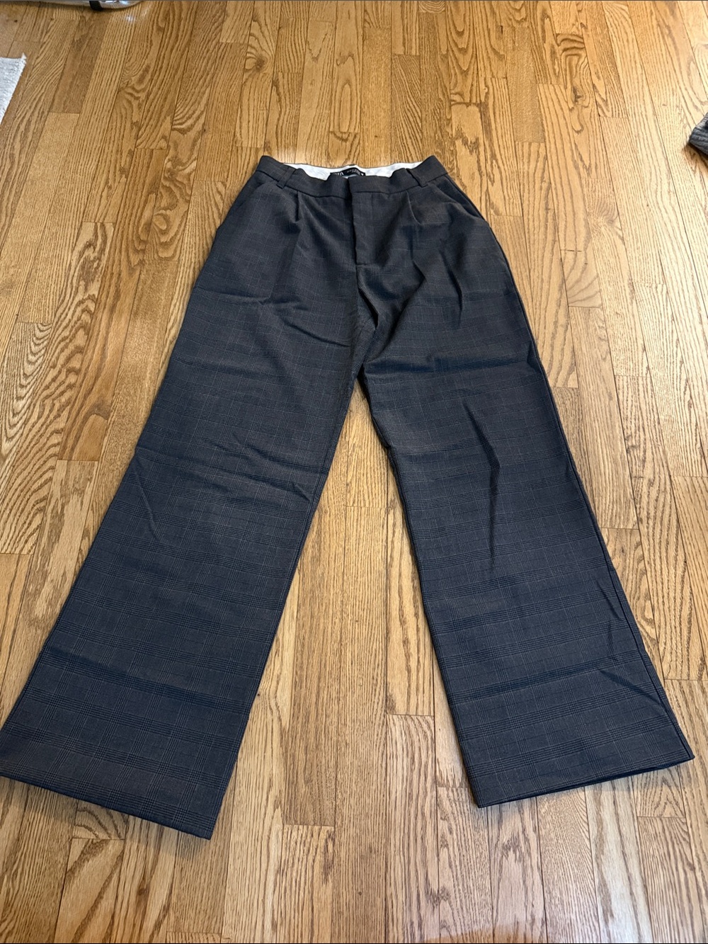 Zara Pants - Picture 3 of 5